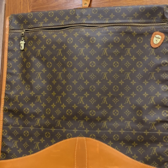 Vintage Authentic Louis Vuitton Garment Cloth Travel Bag - Picture 4 of 10